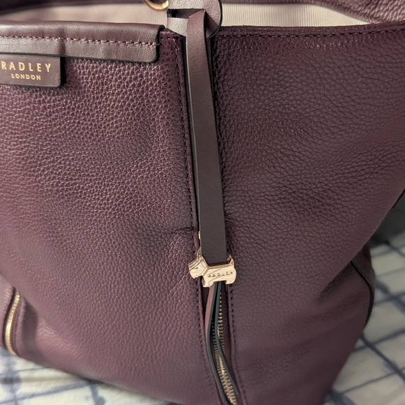 Hilary Radley Deep Red Tote Bag - Picture 4 of 10